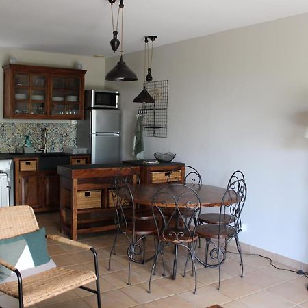 Bastidon Avec Piscine Gordes Luberon Villa Kültér fotó